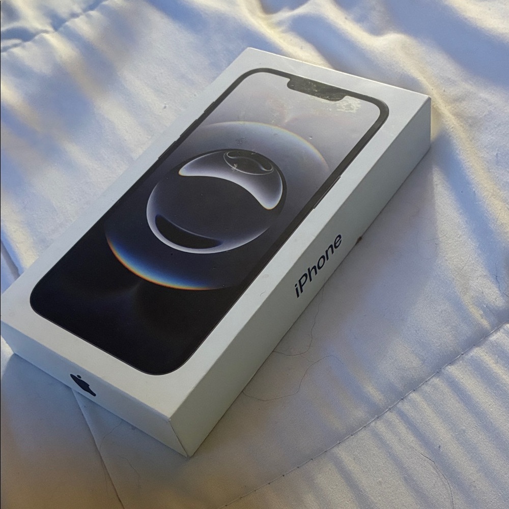 Apple iPhone 16e BOX ONLY